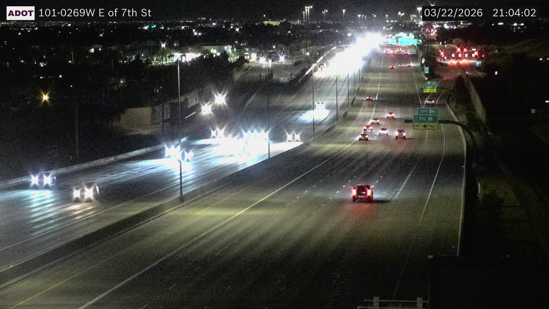 SR-101 @E of 7th St live webcam