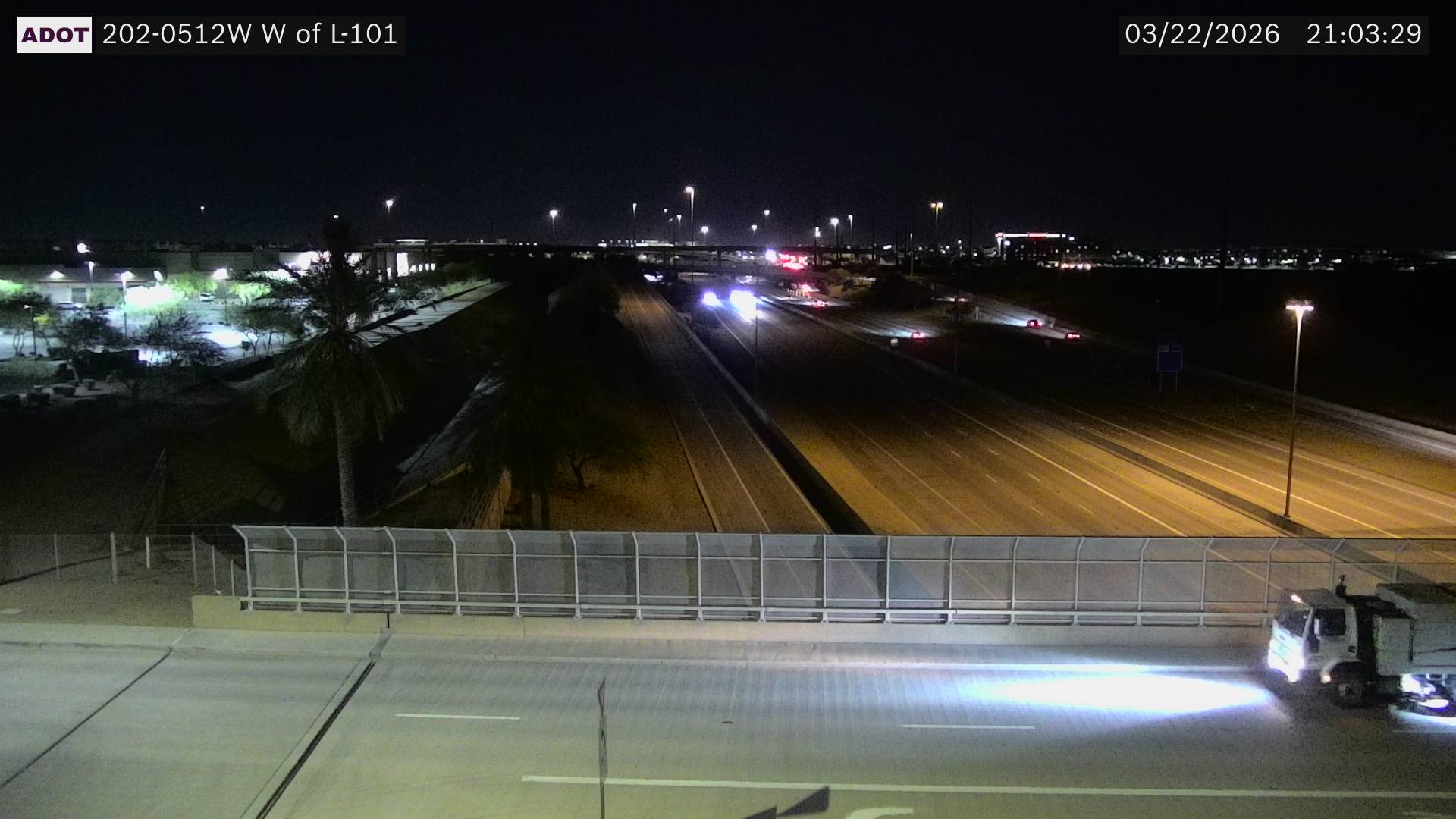SR-202 @W of L-101 live webcam