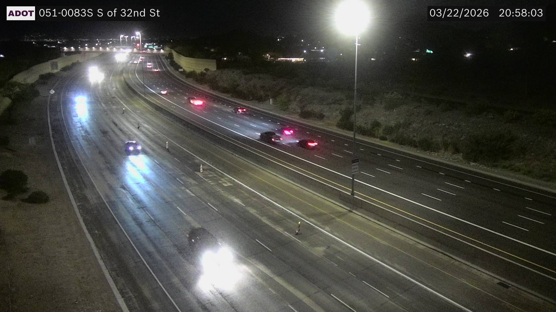 SR-51 @S of 32nd St live webcam